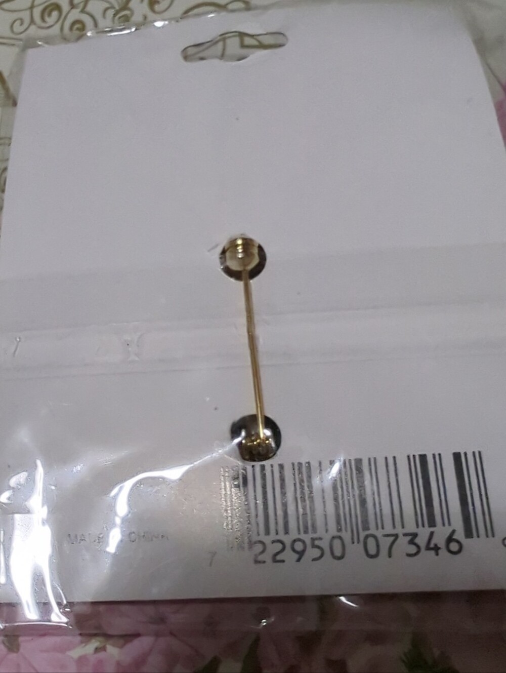 NWT The Petite Rosebud Pin. 18 Kt. Gold Finish - Picture 3 of 14